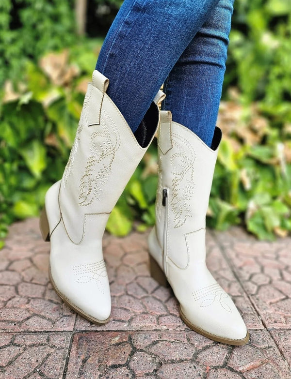 Trendyol Women's Cream Leather Embroidered Zippered Western Cowboy Boots, Size: 37 /