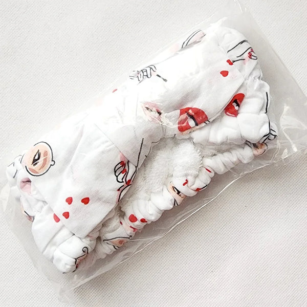 Benefit Cosmetics Head Wrap Kisses/Lips/Heart Design  +