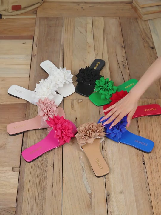 Load video: Women's Flower Decor Non-Slip Flat Slide Sandals