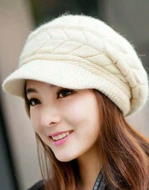 Shein 1pc Warm & Fashionable Women Short Brim Beanie Hat -.