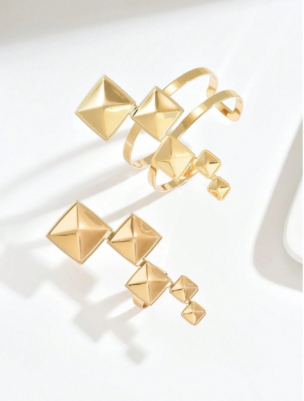 Shein 1 Set Fashionable Elegant Punk Style Gold Open Asymmetrical Geometric Square Bracelet & Ring 2pcs Jewelry Set,