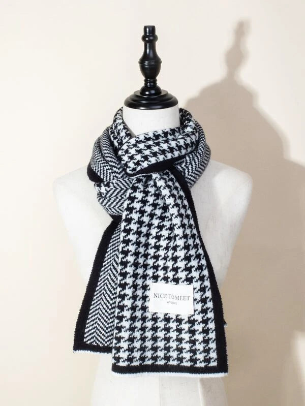 Shein Houndstooth Pattern Slogan Label Decor Scarf +