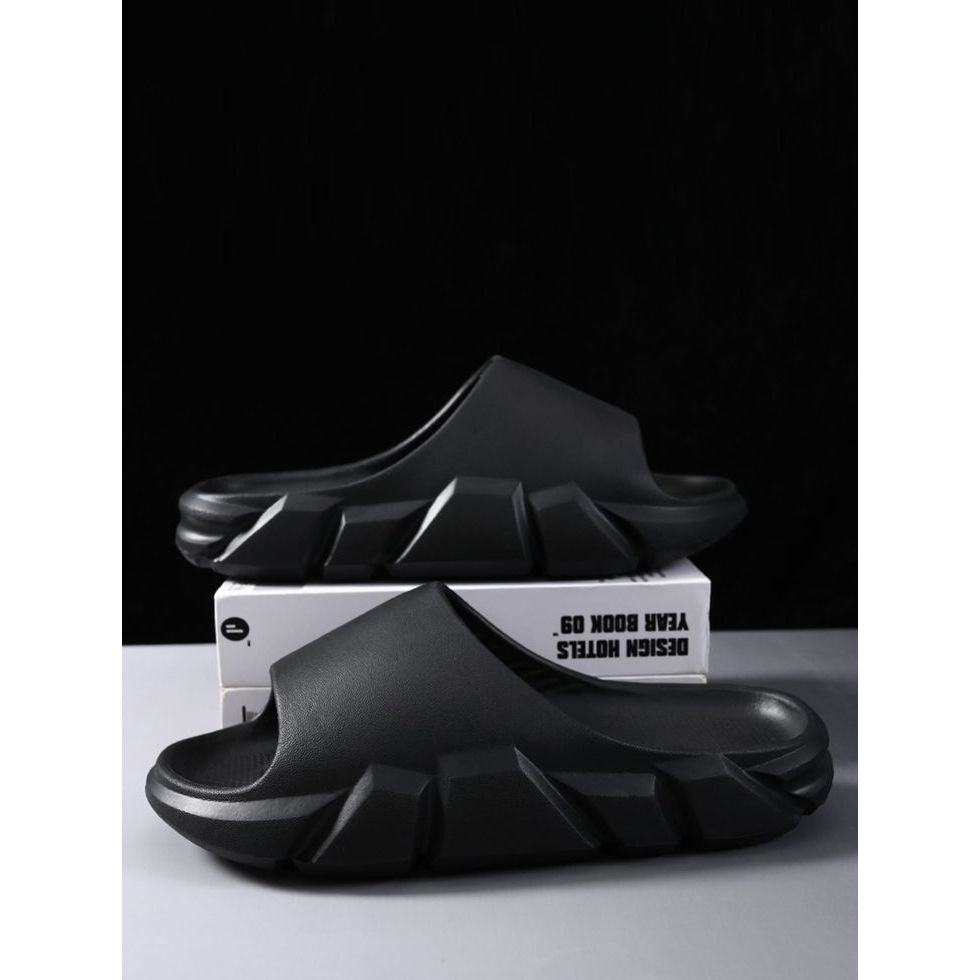 Shein Men Minimalist Bathroom Slippers, Size: 42-43 -.
