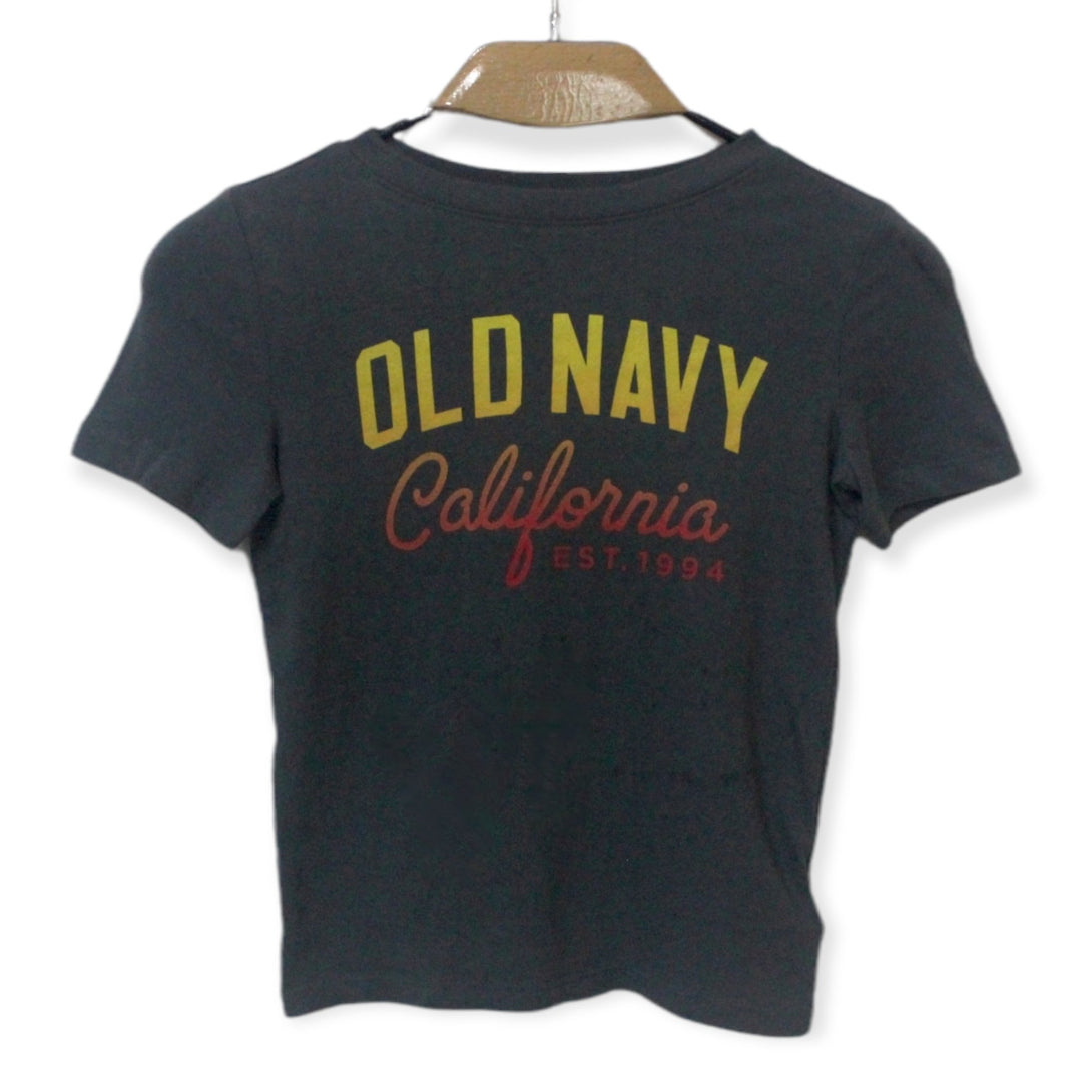 Old Navy Graphic Tee For Kids, 4T - Hatolna Shop